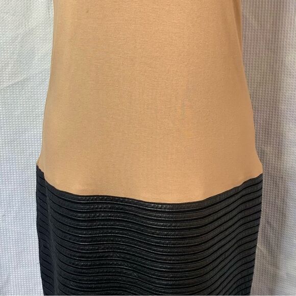 Bailey/44 Mia Dress in Camel with Striped Textured Black Leatherette Hem Small - Picture 5 of 10